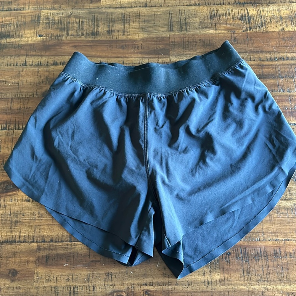 CRZ Yoga High Waisted Dolphin Athletic Shorts (Size 8/10)